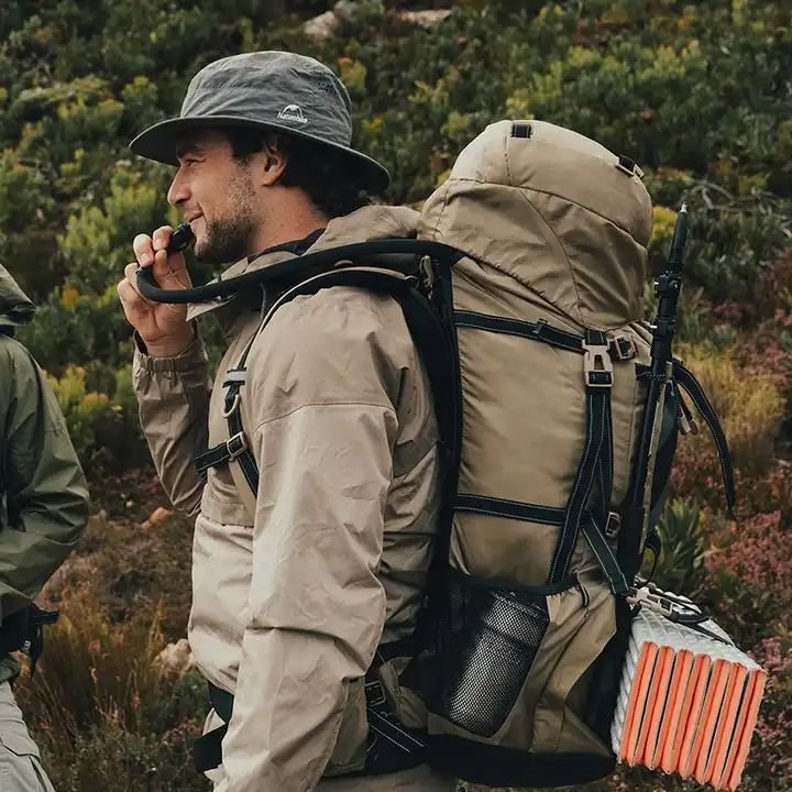 Naturehike Tramping Backpack with Rain Cover 70L Black