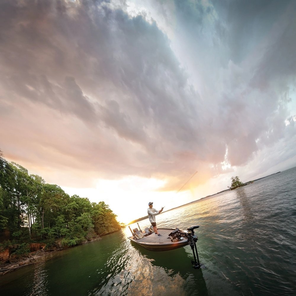 Humminbird Mega Live TargetLock Trandsucer with Ultrex Mounting Kit 45in/52in