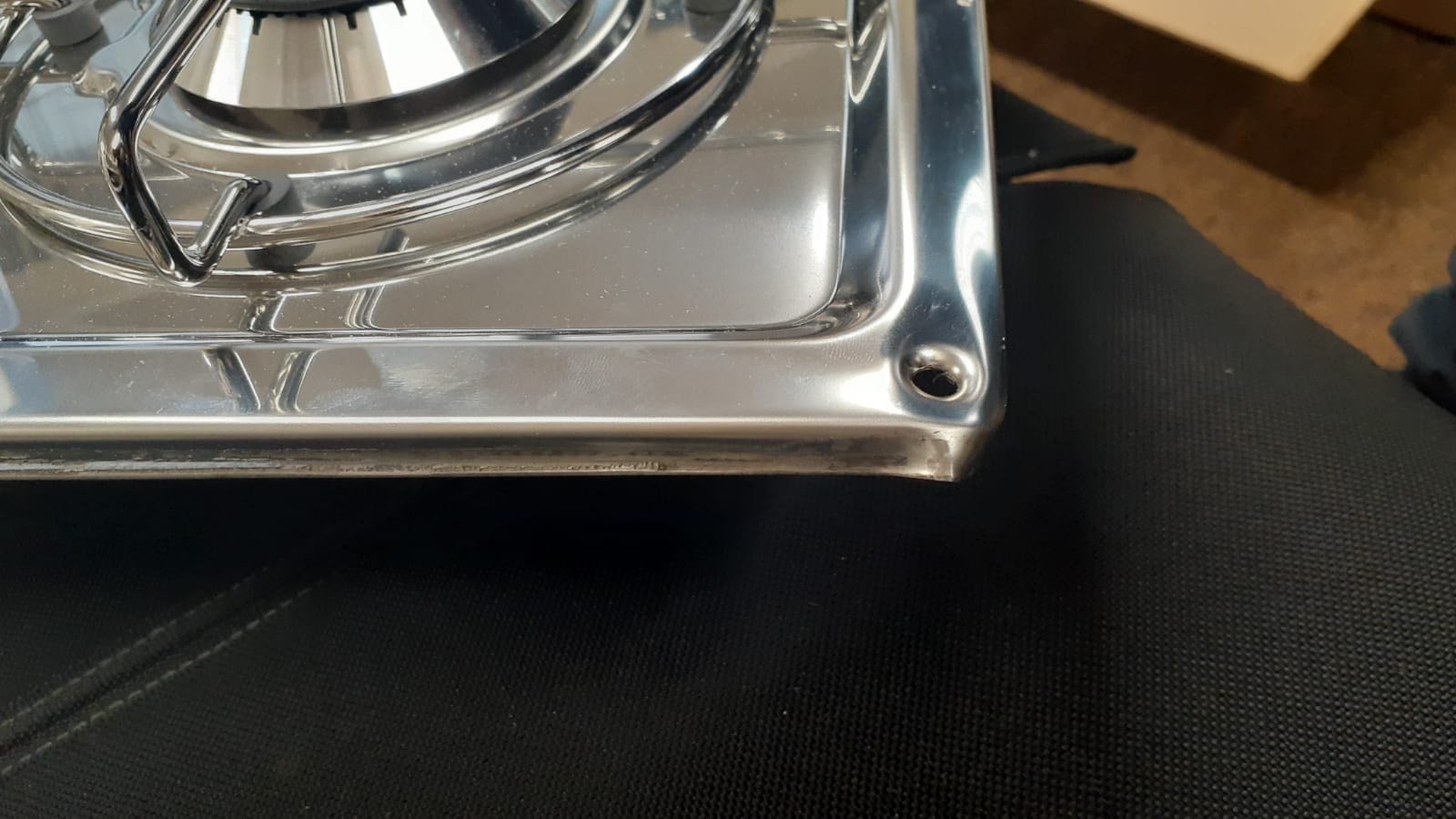 CAN Stainless 3 Burner Gas Hob - Brand new - small dent on one corner