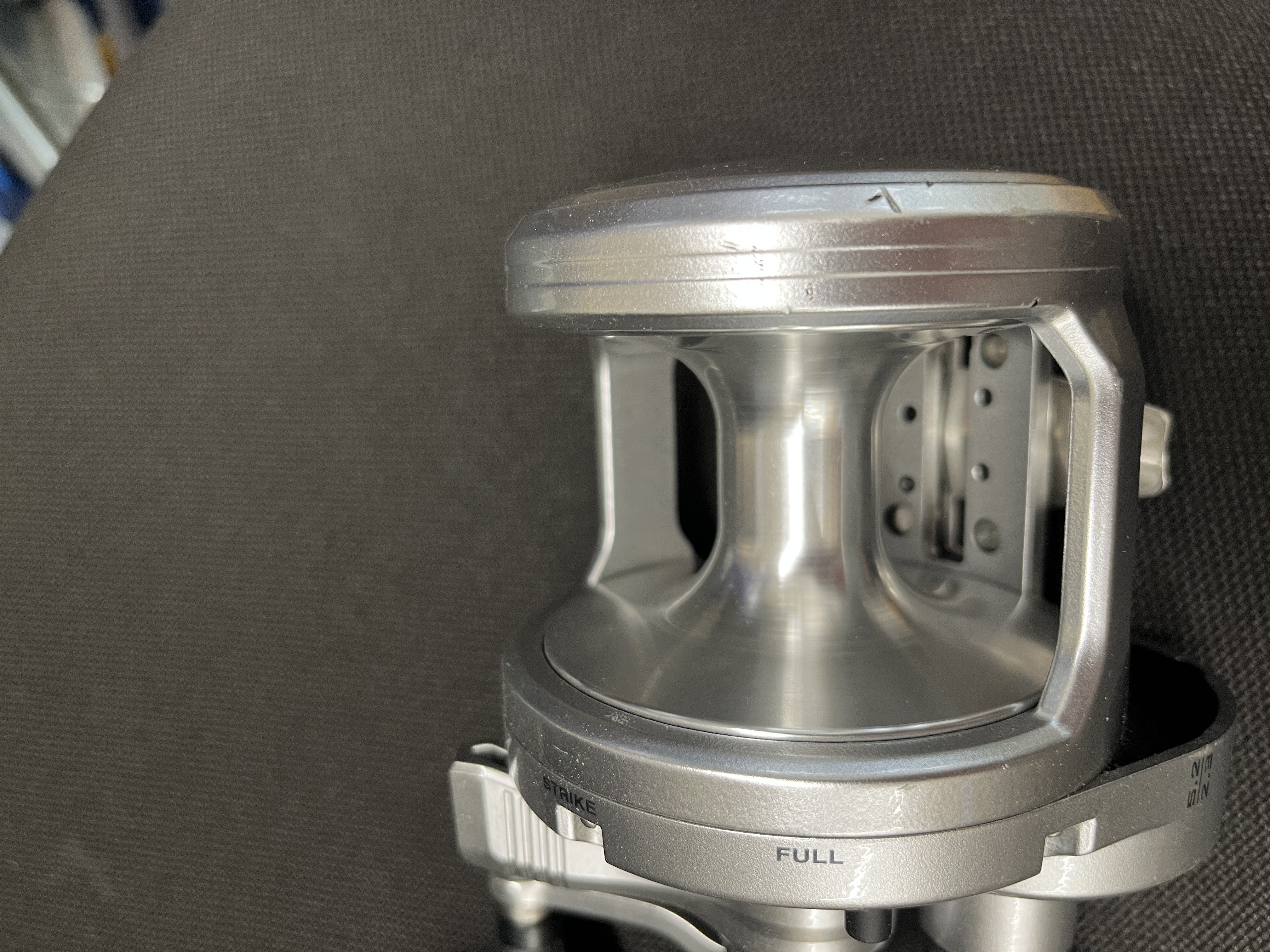 Shimano SpeedMaster LD II 20 2-Speed Overhead Reel - EX DISPLAY no box