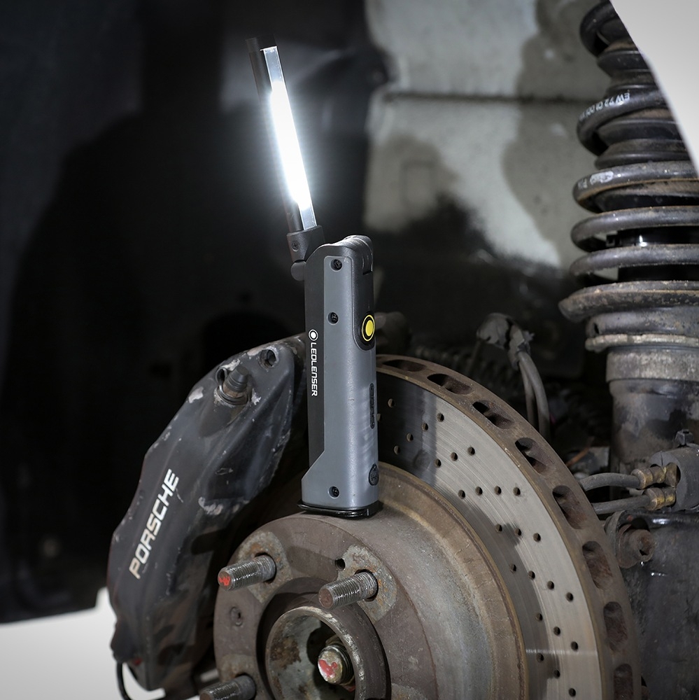 Ledlenser iW5R Flex Rechargeable Work Light 600lm