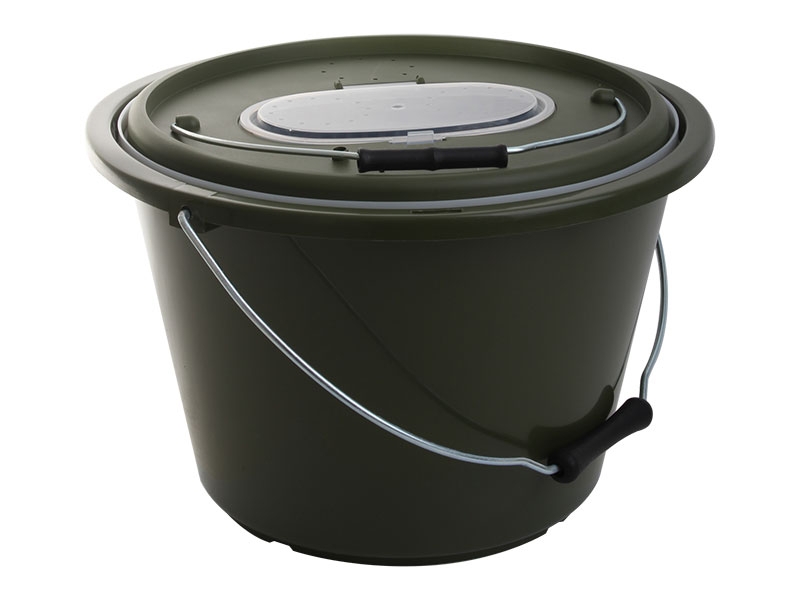 ManTackle Portable Live Bait Bucket with Rapala Floating Aerator