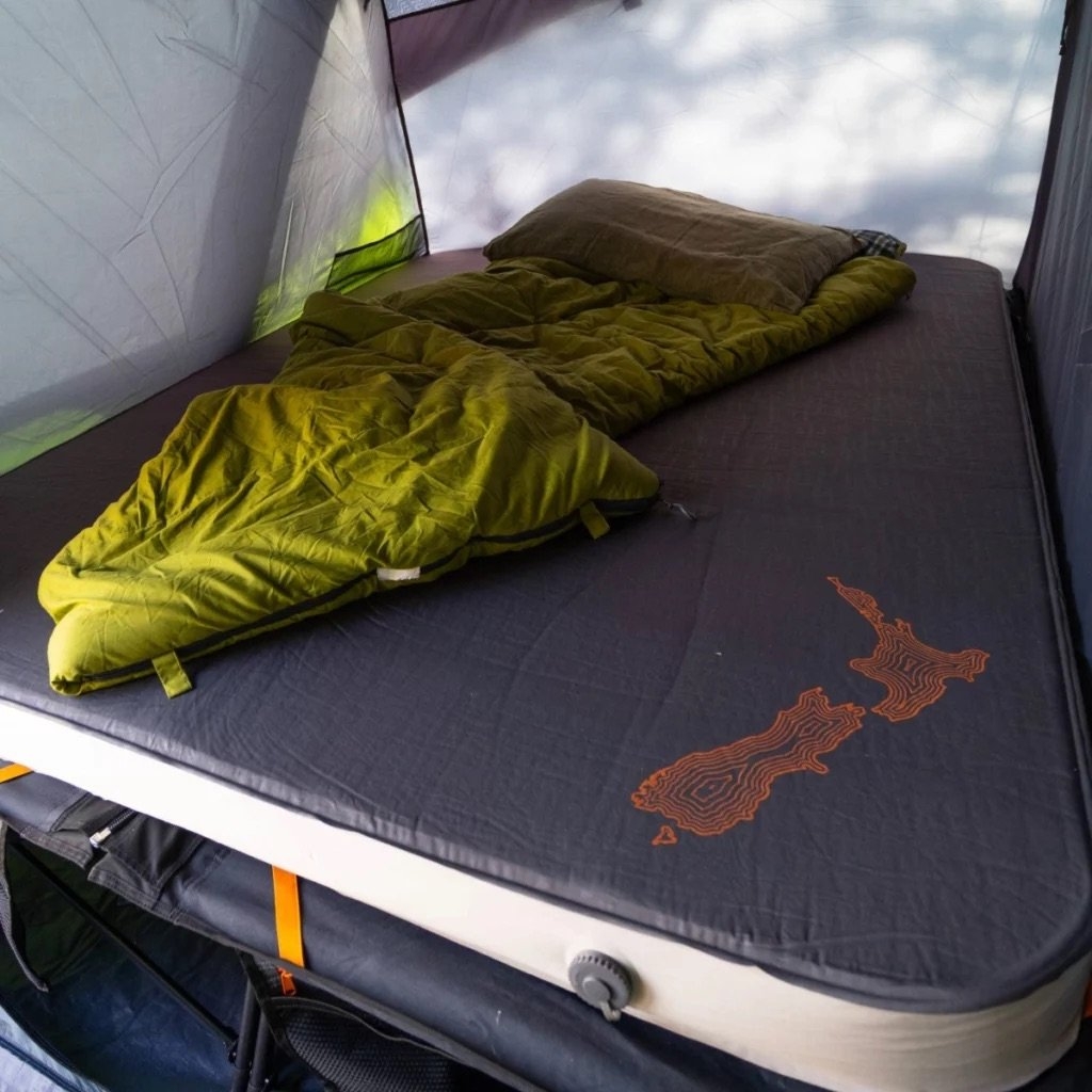Kiwi Camping Rover Queen Self-Inflating Mat 10cm Grey 