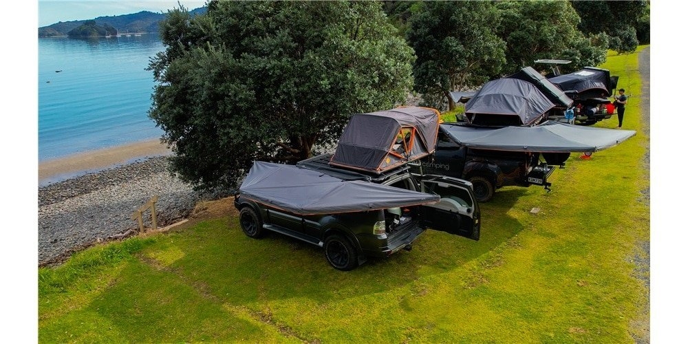 Kiwi Camping Tuatara 180-Degree Self-Supporting Awning 1.8m