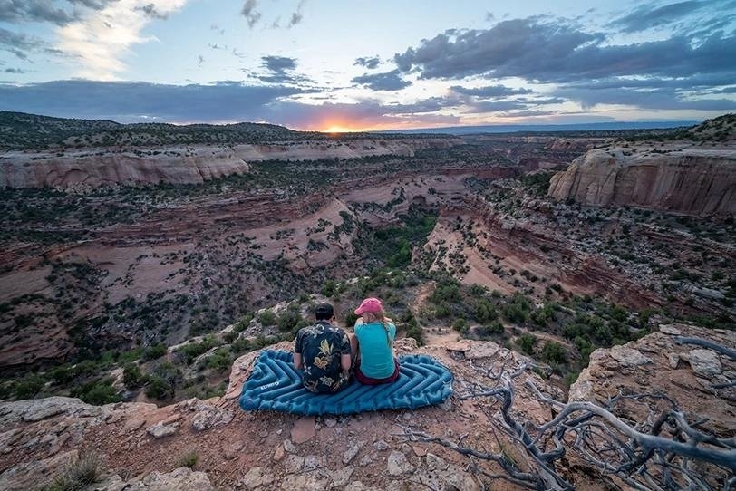 Klymit Static V Luxe SL Camping Sleeping Mat Blue