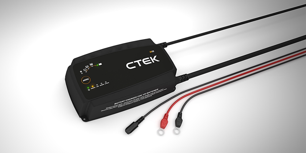 CTEK M15 AU Battery Charger 15A 12V