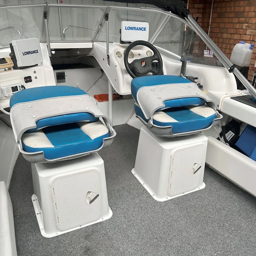 Oceansouth Boat Seat Box with 5 Shelves and Tackle Boxes 520mm