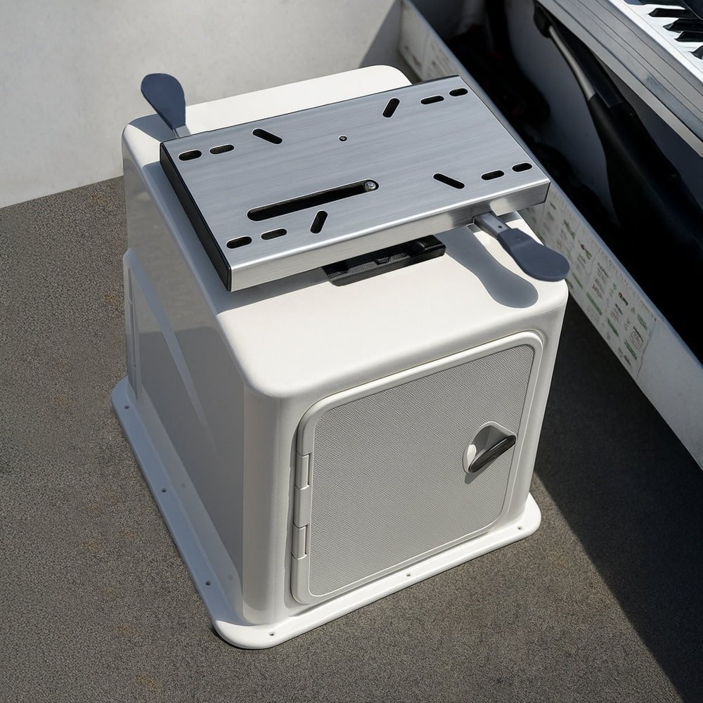 Oceansouth Pedestal Slider with 8 Position Lock Swivel