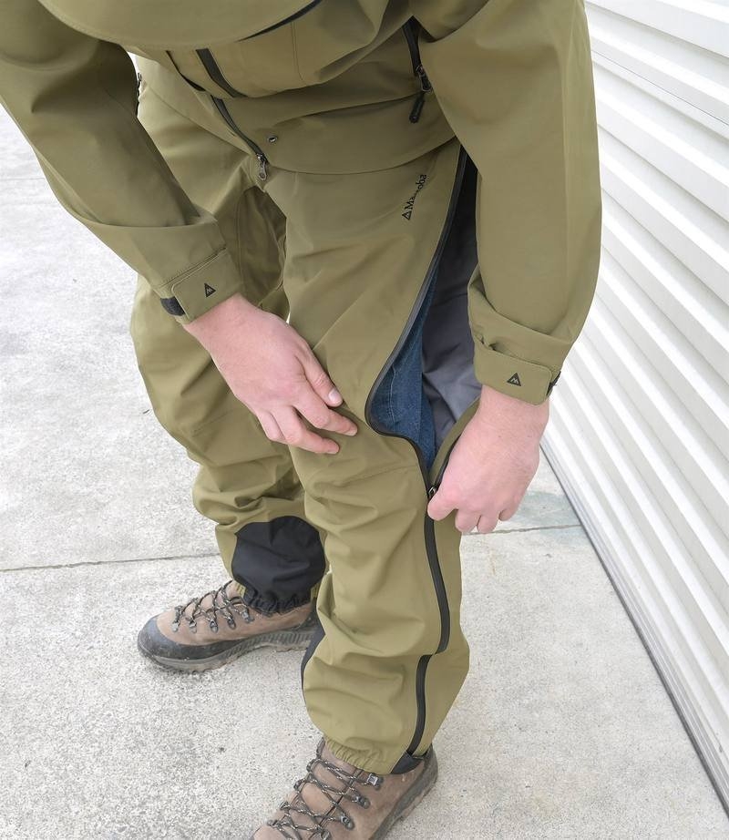 Manitoba Clothing Expedition Trousers Alpine Waterproof/ Windproof