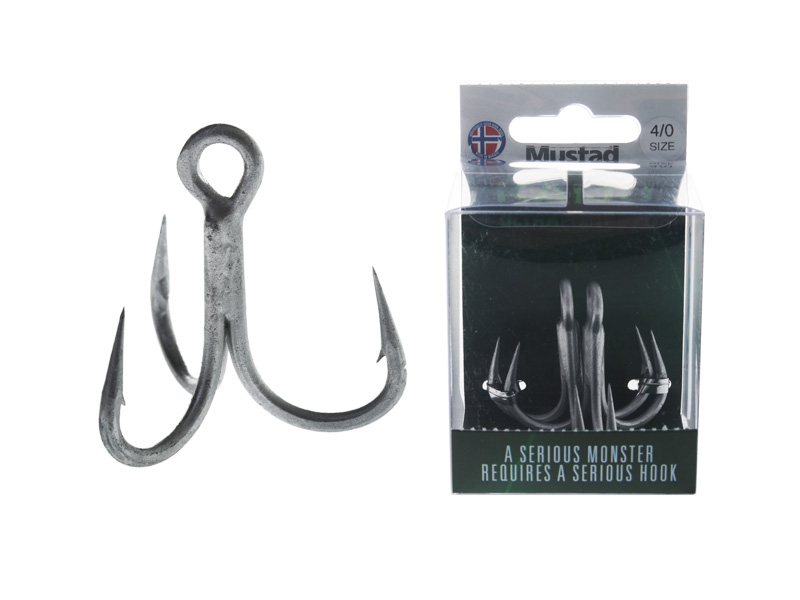 Mustad Kaiju Saltwater Treble Hooks Qty 2 4/0