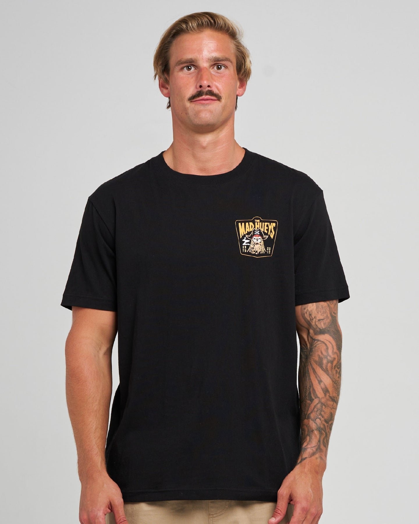 The Mad Hueys Plundering Booty Mens T-Shirt Black