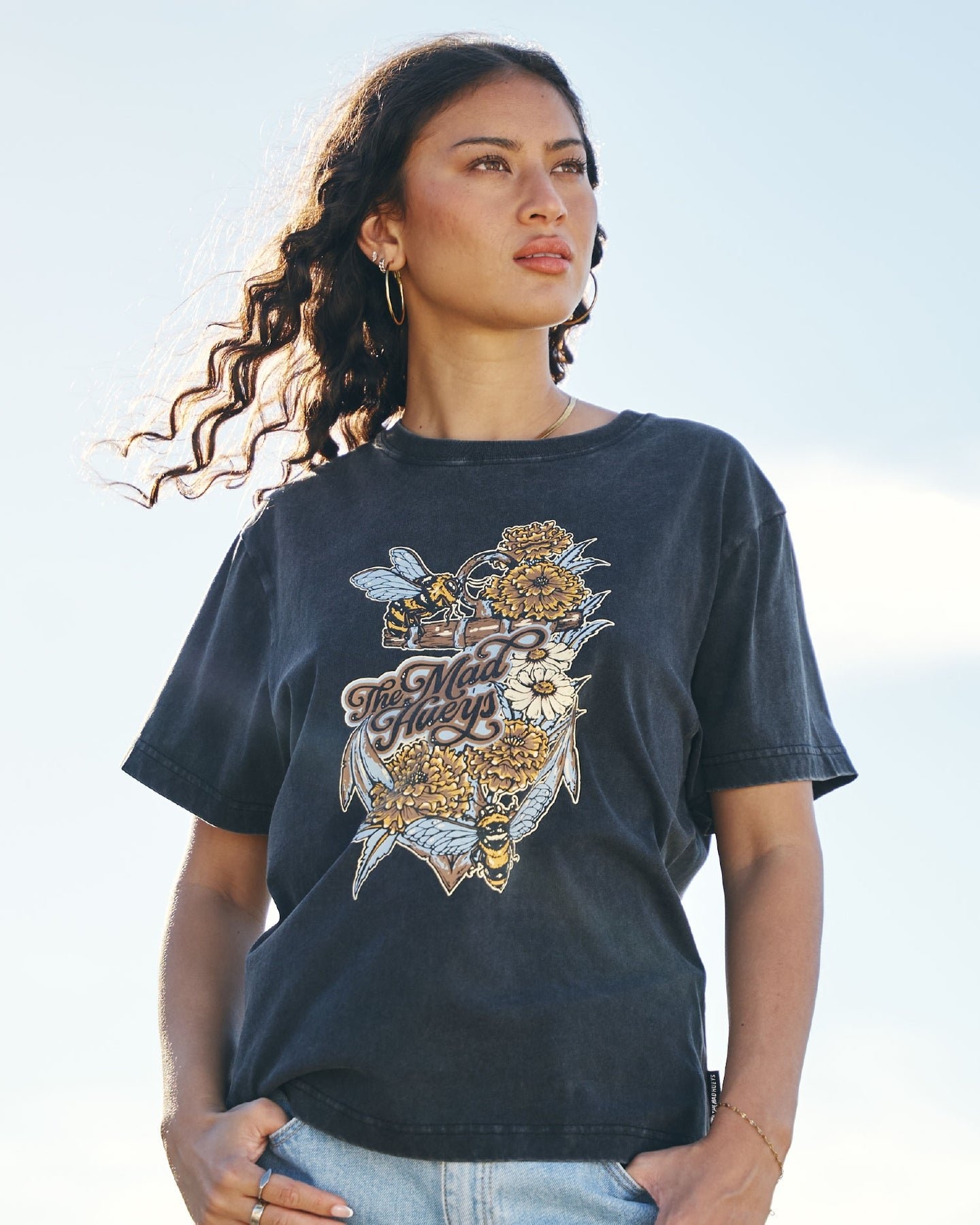 The Mad Hueys Marigold Anchor Womens T-Shirt Washed Black