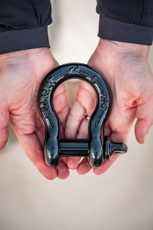 OZtrail Heavy-Duty Bow Shackle 4.75T