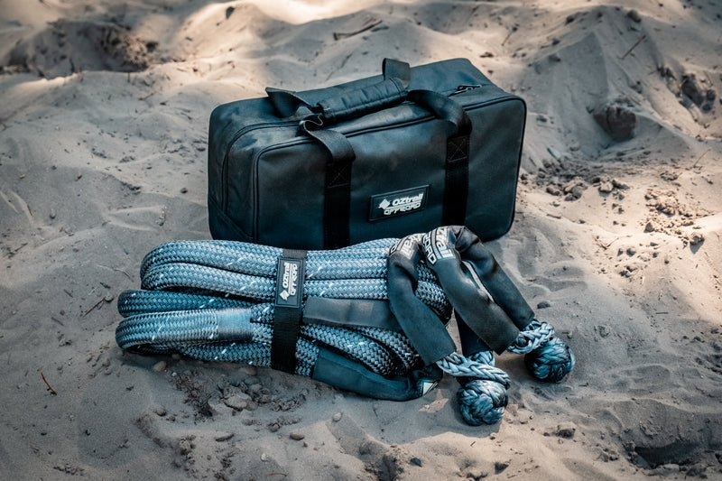 OZtrail 4-Piece Deluxe Kinetic Rope Recovery Kit