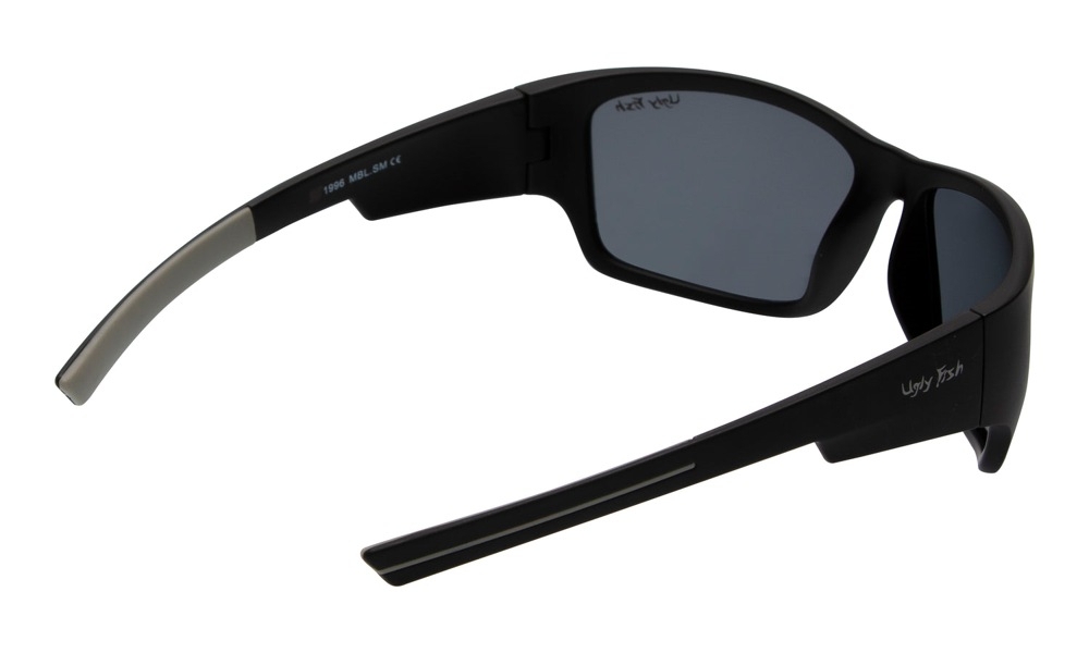 Ugly Fish P1996 Polarised Sunglasses Matte Black Frame Smoke Lens