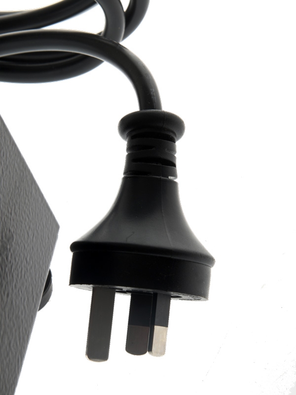 Donaghys Hot Blade Bench Type Rope Cutter