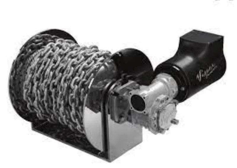 Viper Pro Series 2500 Drum Winch 24V with 200m Braid and Chain