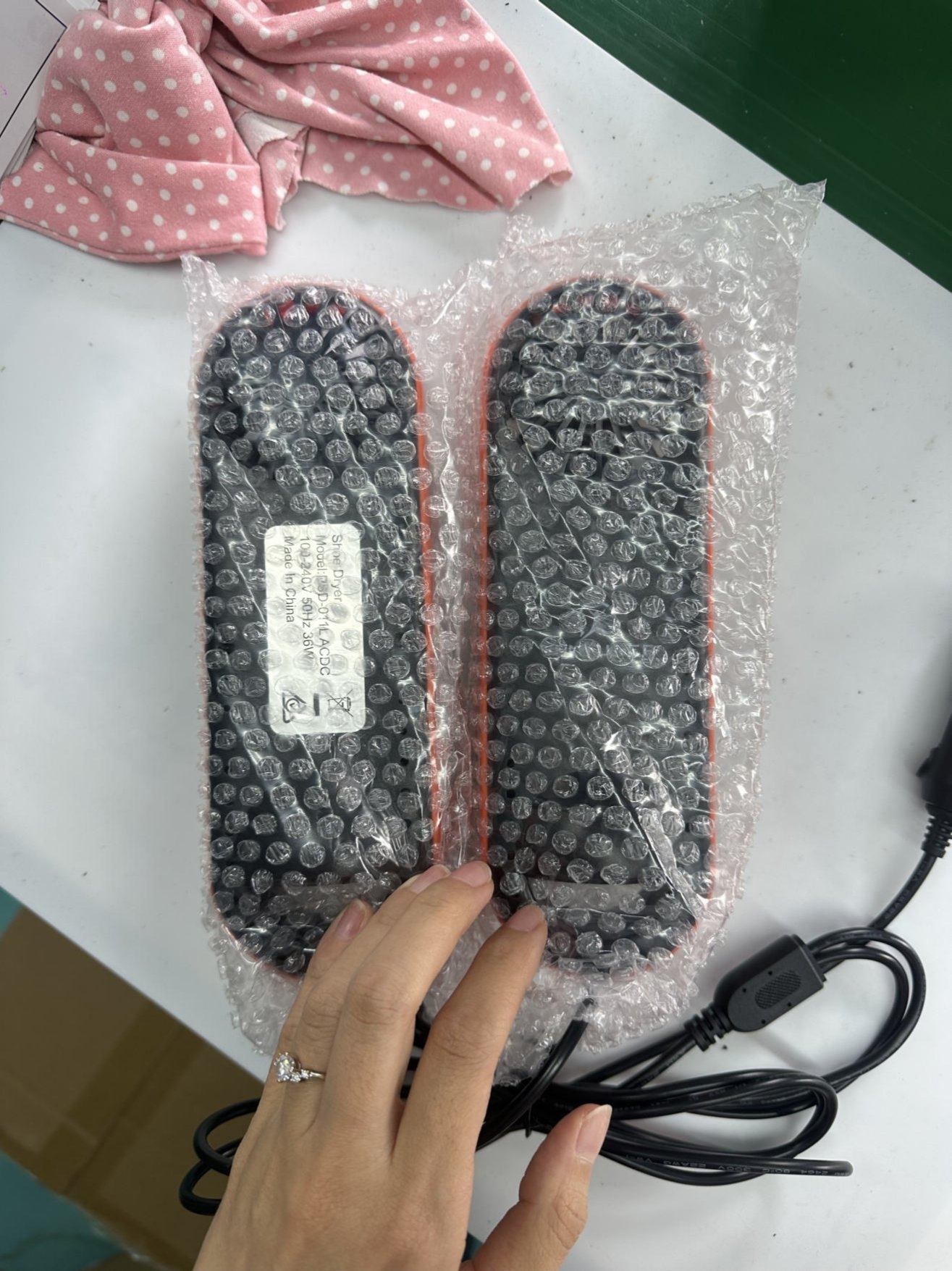 Venturer Dual-Power Shoe & Glove Dryer