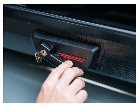 Yakima SkyBox NX 18 Cargo Roof Box 500L