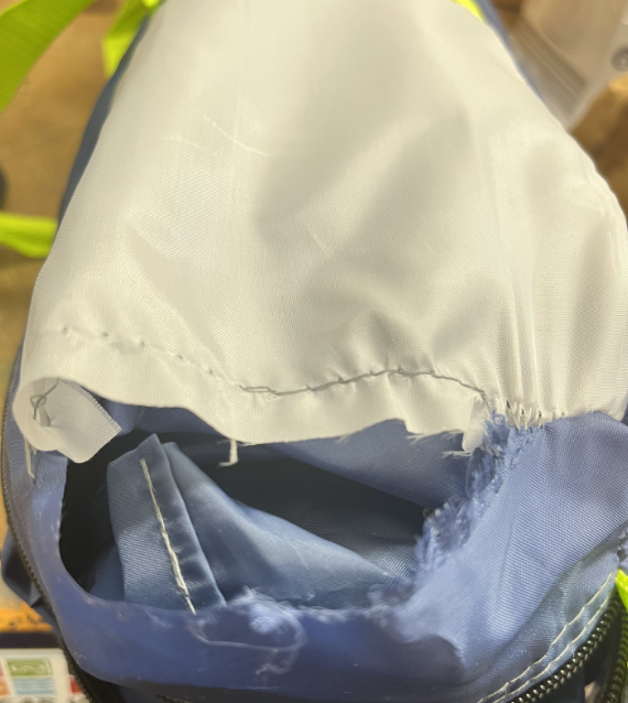 LIFE! Peninsula Family Shelter 3m x 3m - Damaged bag