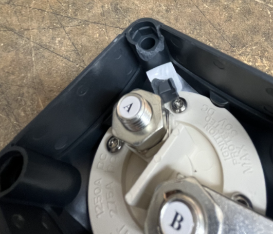 BEP Marine Dual Battery Switches with Emergency Parallel - Returned unit - chipped