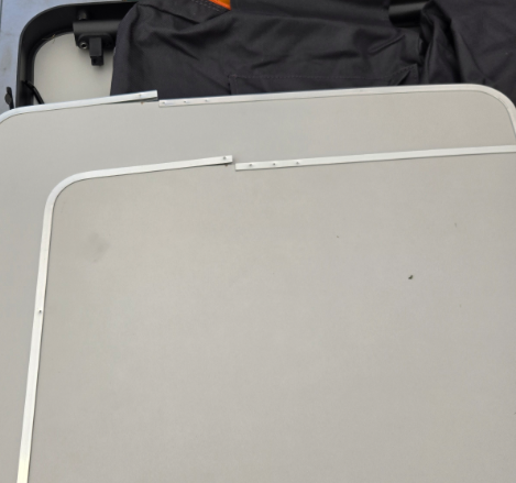 Kiwi Camping Bi-Fold Table with Pantry - Damaged pantry shelf