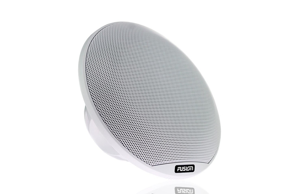 Fusion Signature 3 Classic White Marine Speakers 8.8in 330W