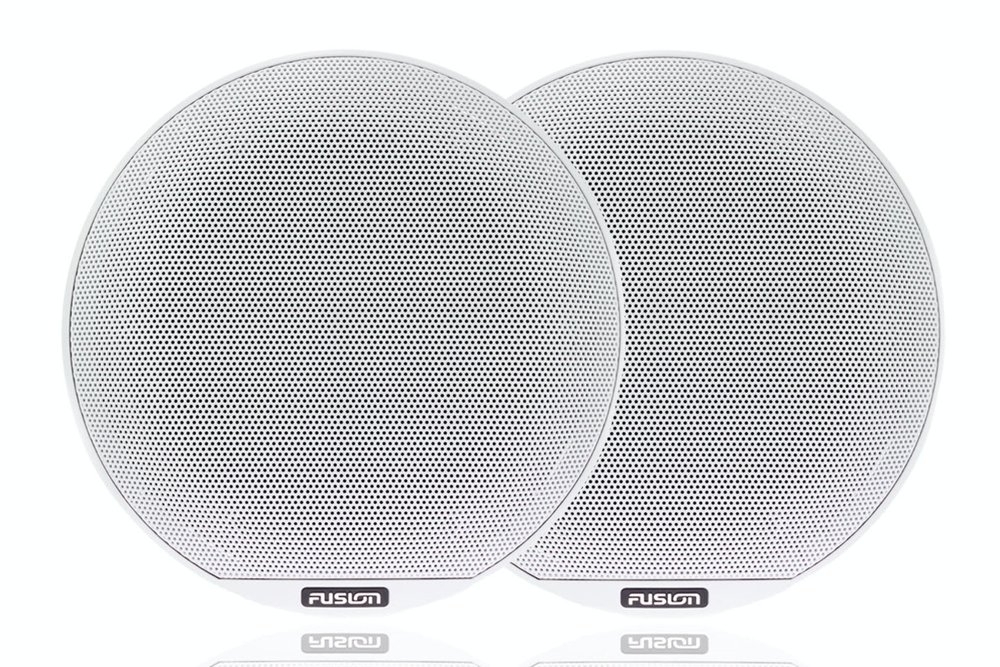 Fusion Signature 3 Classic White Marine Speakers 8.8in 330W