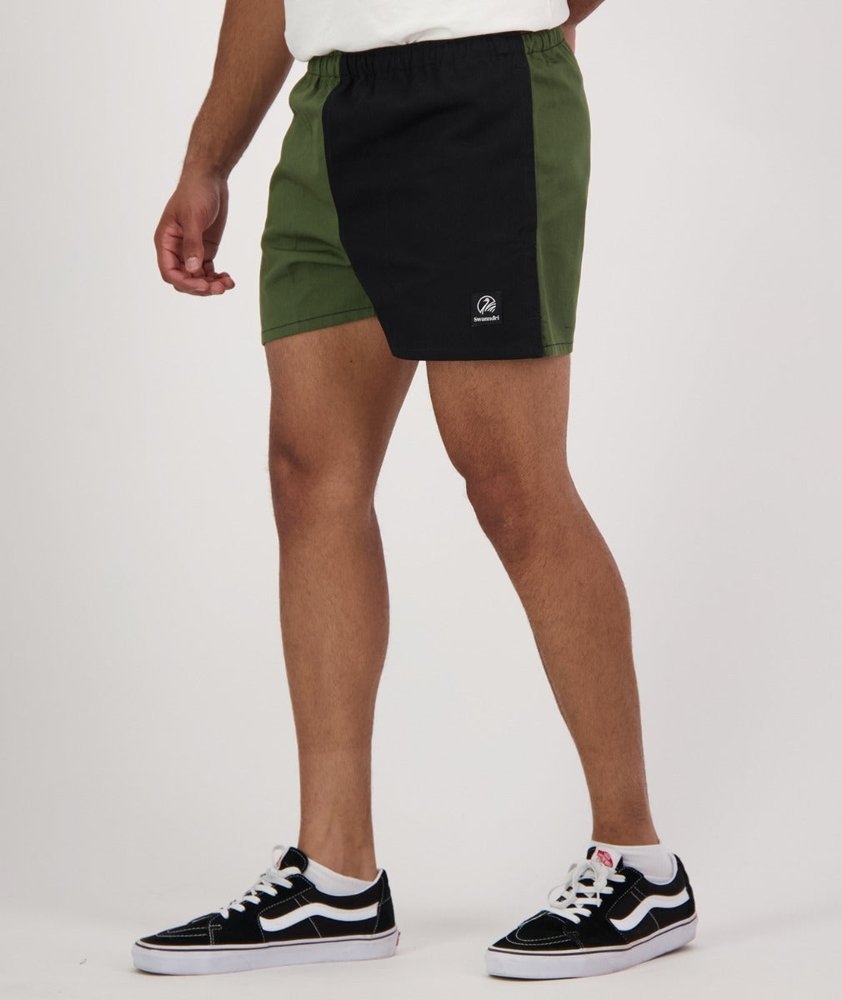 Swanndri Chequered Rugby Shorts