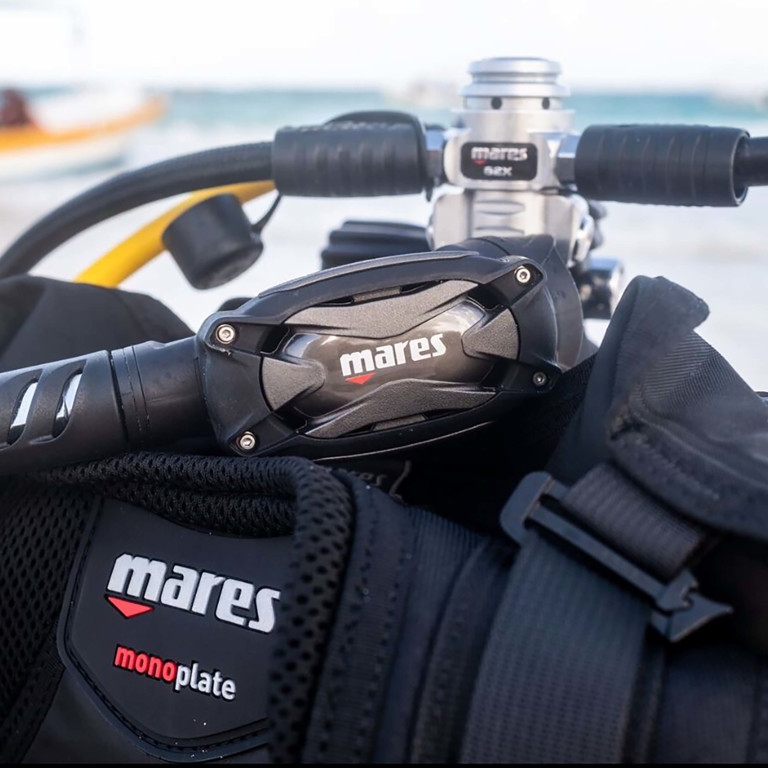 Mares SXS 62X INT Regulator