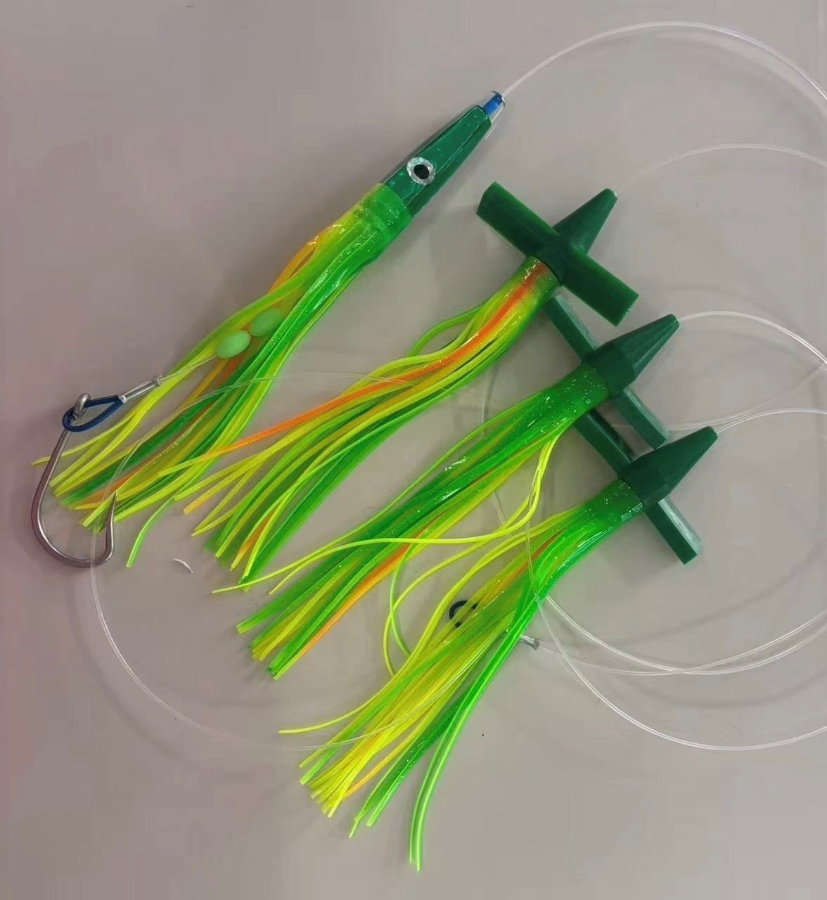 H2O Pro Hummingbird Teaser Bird Daisy Chain with Mean Machine Stinger Green/Yellow/Orange