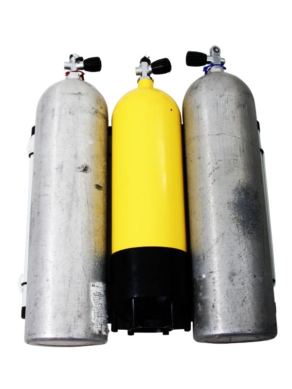 Aropec Portable Dive Tank Rack Holds 3 Tanks