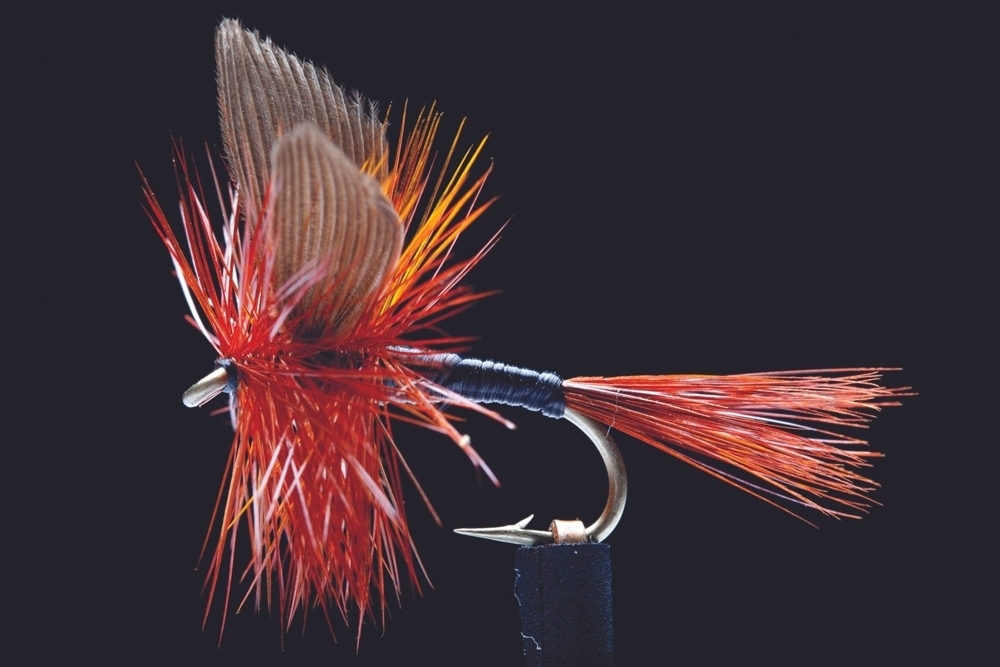 Manic Tackle Project Twighlight Beauty Dry Fly #18